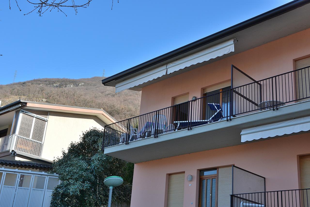 Residenza Candor With Pool มัลเชซิเน ภายนอก รูปภาพ