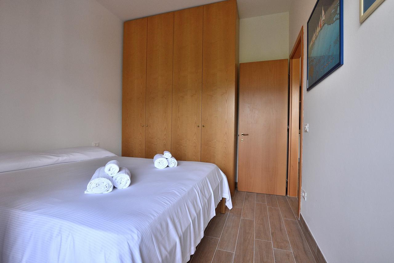 Residenza Candor With Pool มัลเชซิเน ภายนอก รูปภาพ